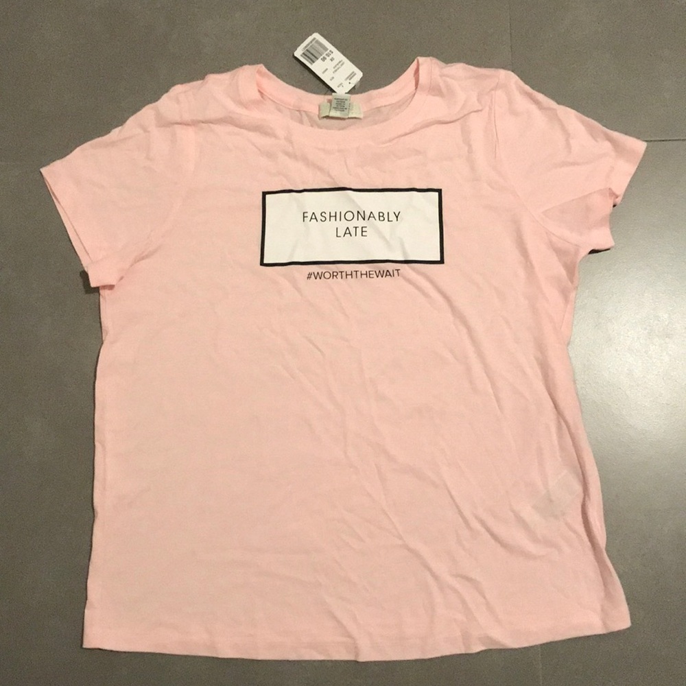 NWT F21 Fashionably Late Top